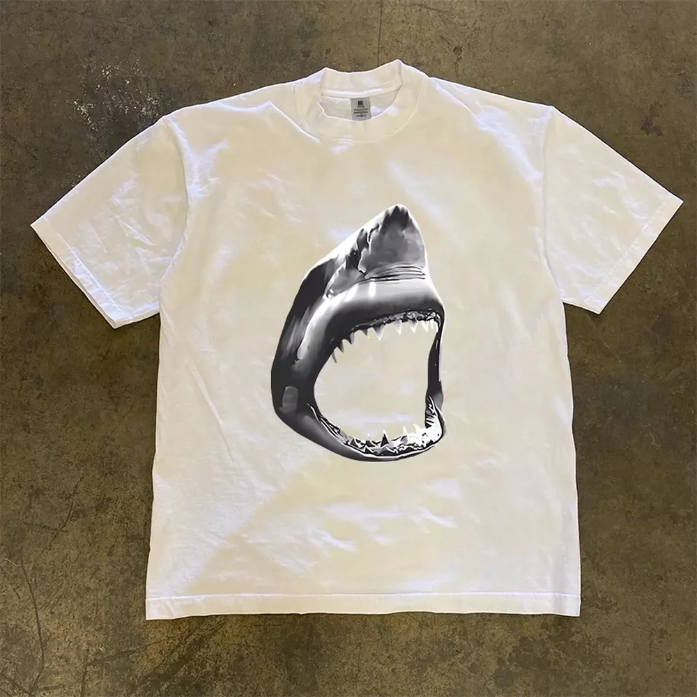 Women'S Young Fashion - Büyük Beyaz Köpekbalığı T-Shirt Erkek Kadın