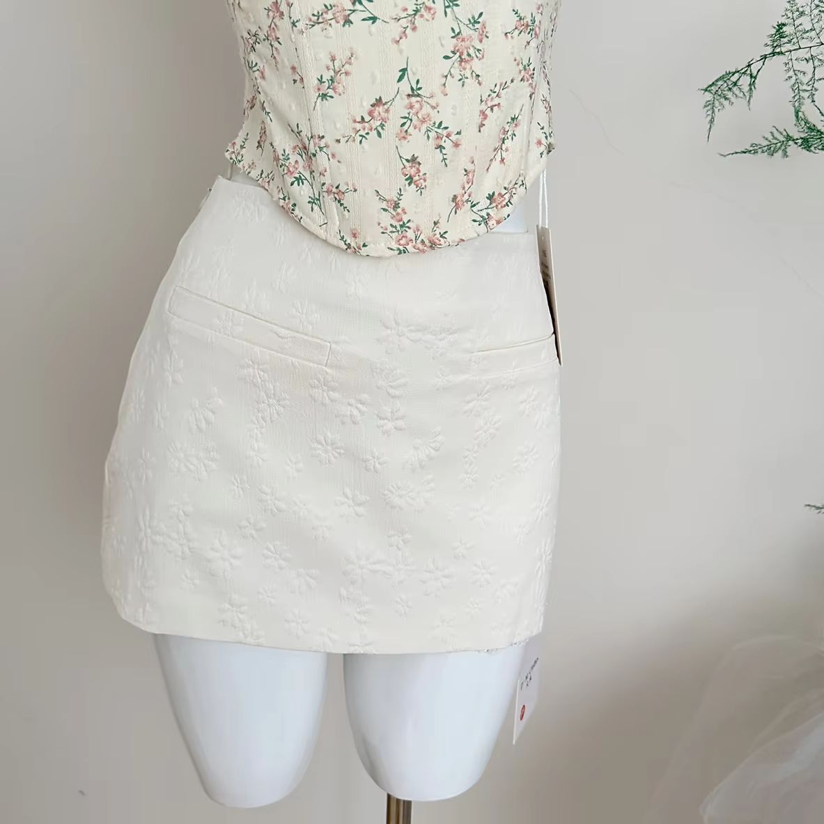 Kadınlar İçin 2 Parçalı Etek T - Asymmetric Top Women incelemesi ve fiyatı